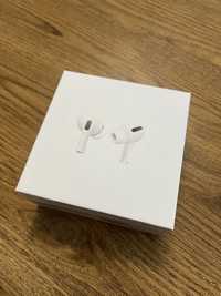 Навушники Apple AirPods Pro