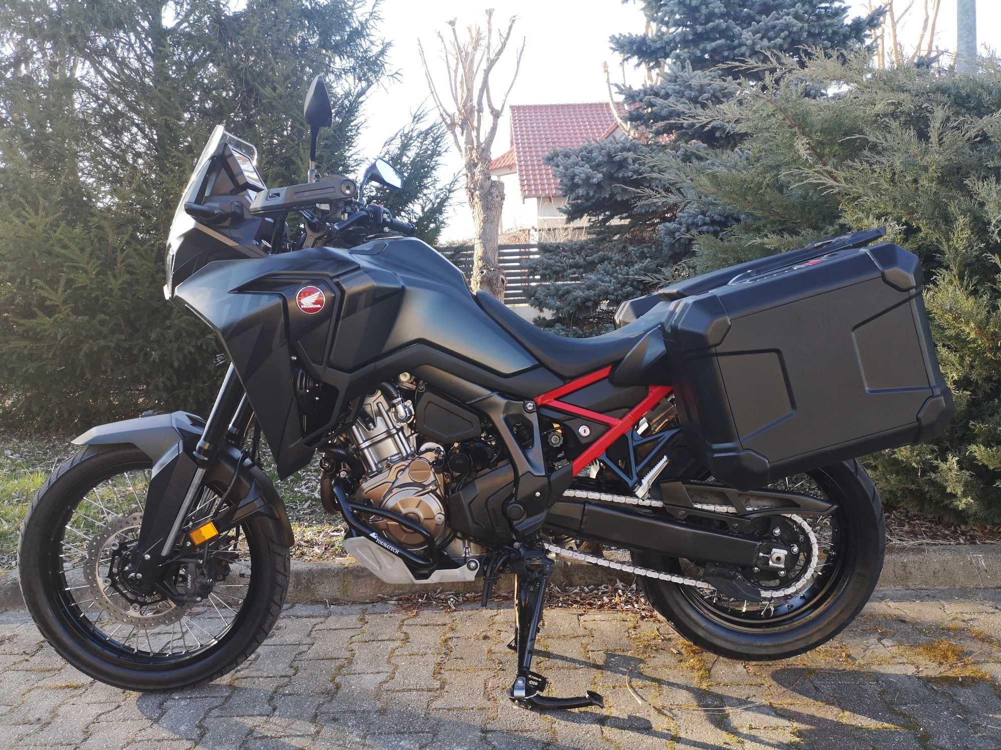 Honda CRF 1100 DCT  z Niemiec od I właściciela  Jak NOWA
