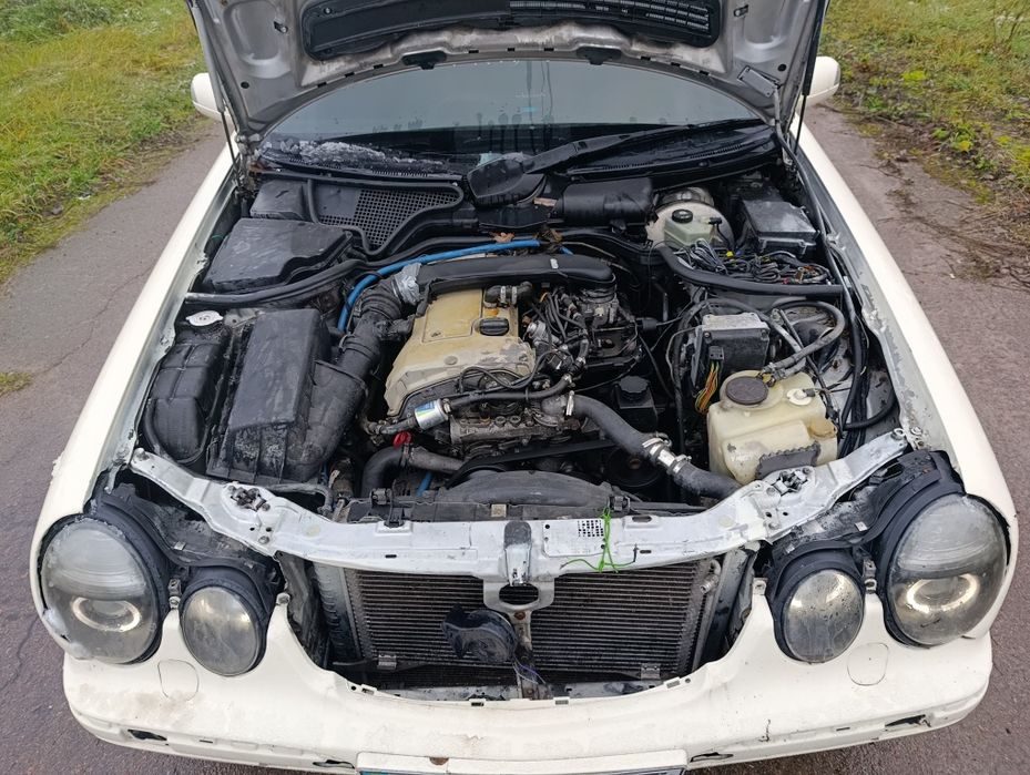 Продам Mercedes Benz w210 E230