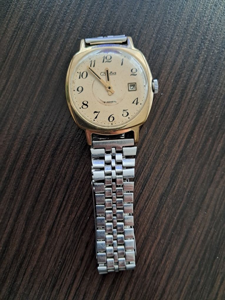 Pozłacany zegarek Slava Vintage