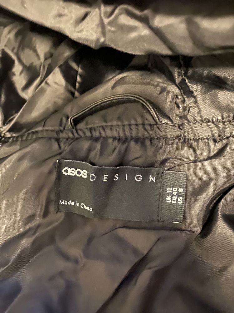 Пуховик экокожа ASOS,,размер 48