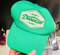 Zielona czapka z daszkiem Diverse