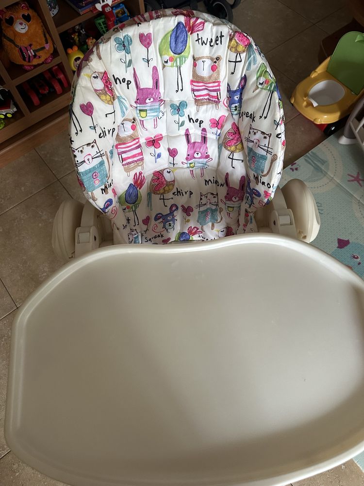 Столик для годування Chicco