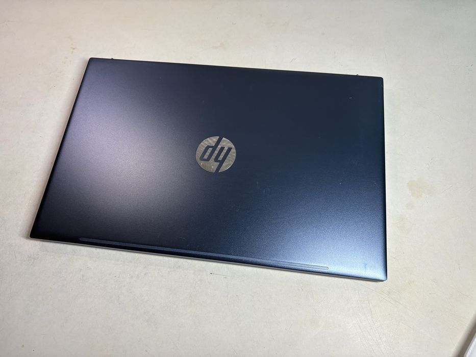 Ноутбук HP Pavilion 15-eh0007ua