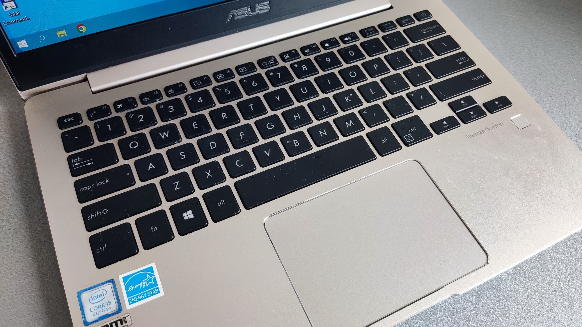 Ноутбук Asus Zenbook UX331 Intel i5-8250U 8Gb