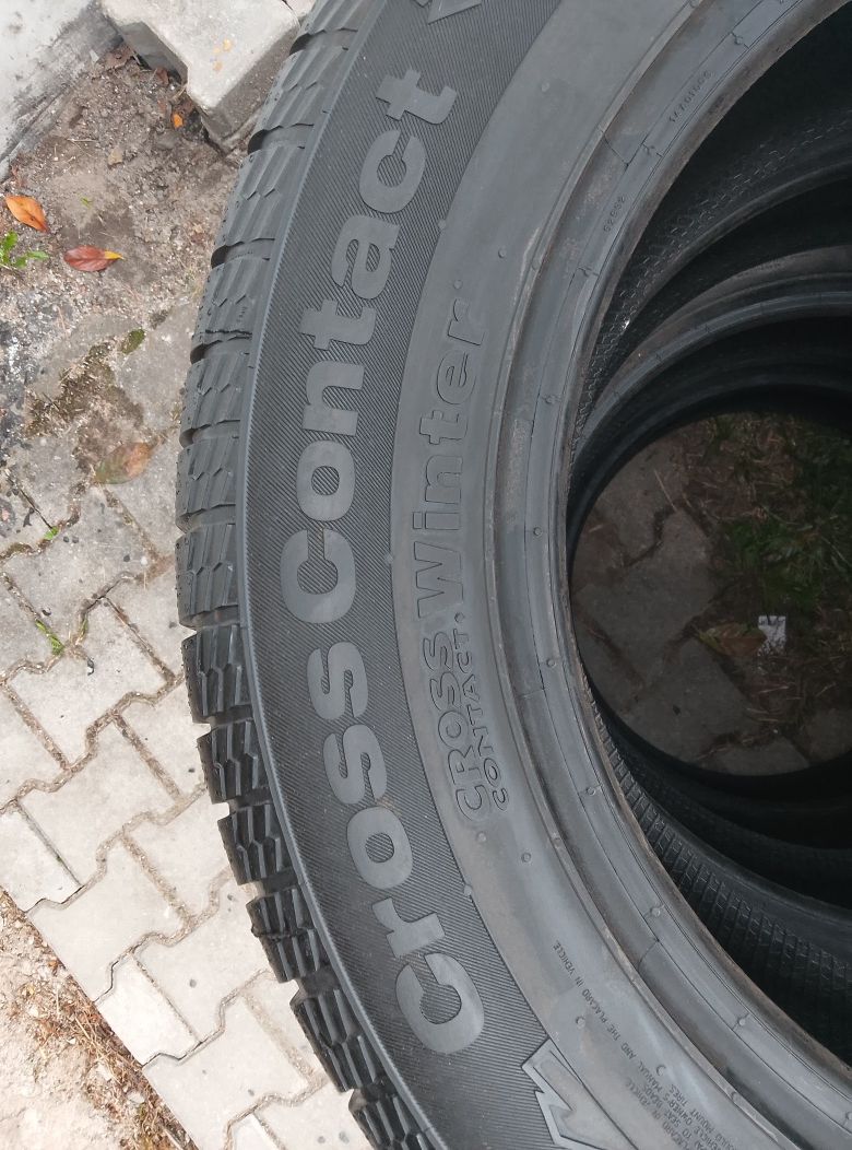 NOWE Fabrycznie opony Continental CrosContakt Winter 235/65 R18 110H