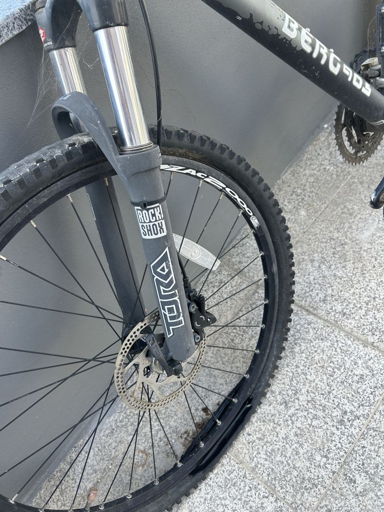Bicicleta BTT Berg