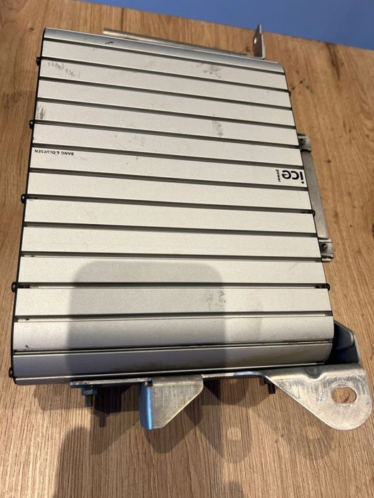 WZMACNIACZ BANGOLUFSEN 3G 4E0035465 4E0910465B AUDI A8 D3