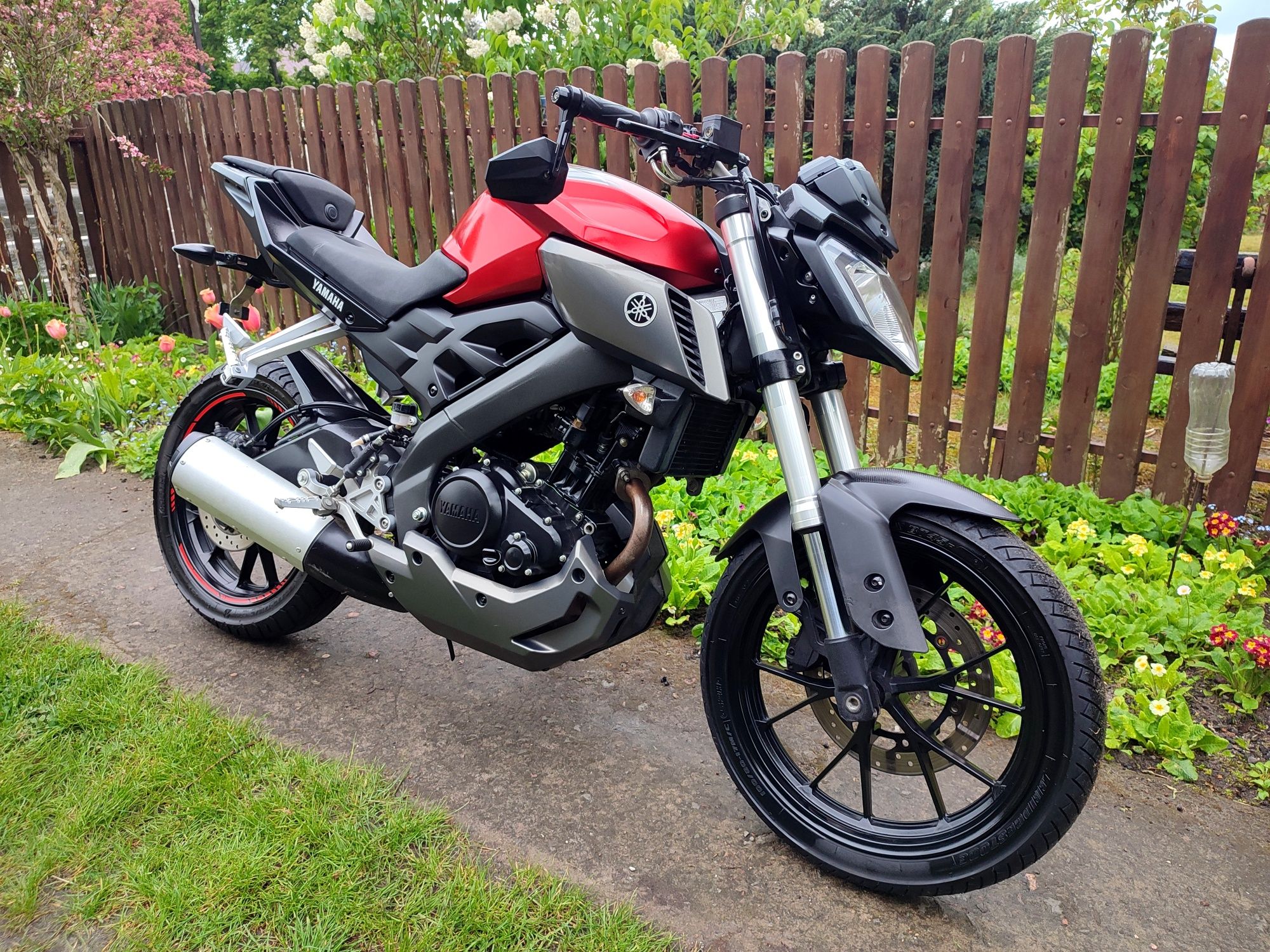 Yamaha MT 125  2015r 22 tys km / TRANSPORT
