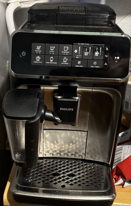 Срочно!!! Продам кофемашини з молочником дуже великий вибір!!!