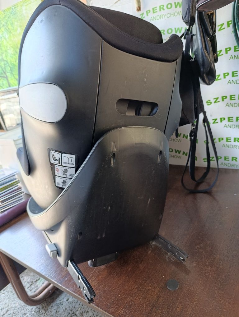 Cybex SIRONA M2 i- Size +baza  kompletny fotelik samochodowy  Isofix