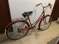 Bicicleta pasteleira senhora Yeye