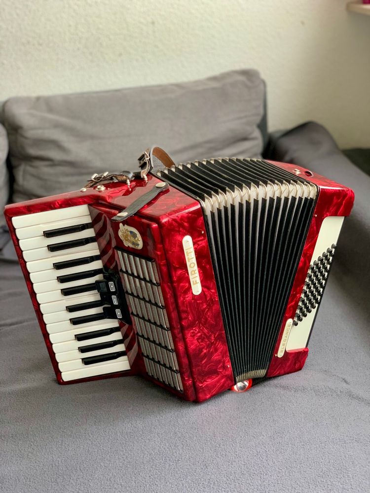 Akordeon Firotti elegance 48 basów