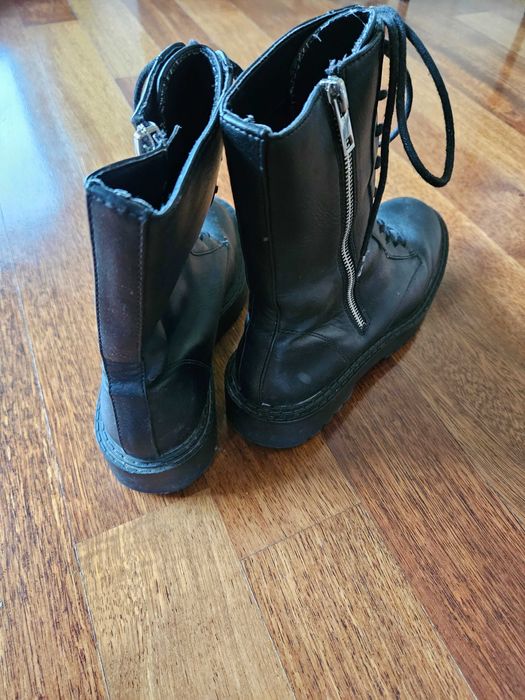 Bershka glany damskie 1216/660/040, rozmiar 38, wkładka 24,6 cm