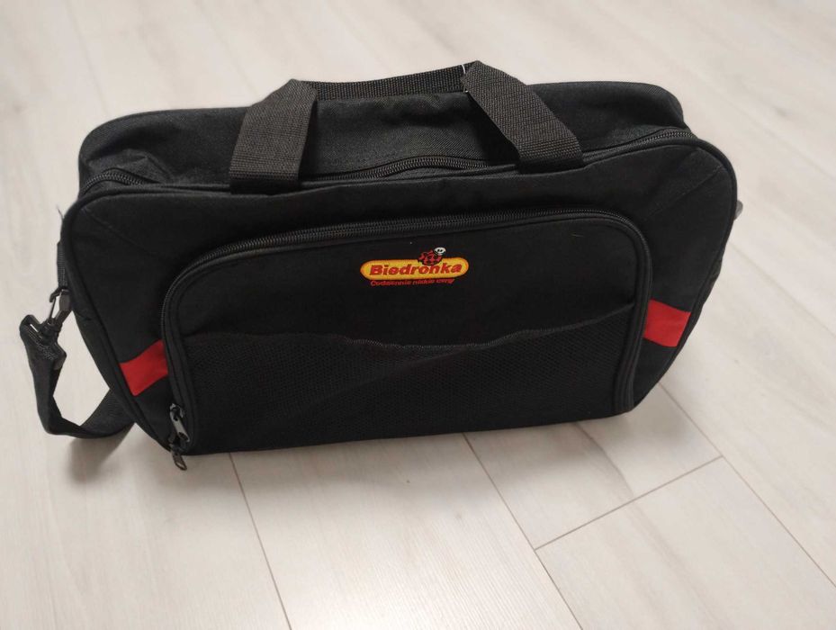 Torba na laptop, dokumenty