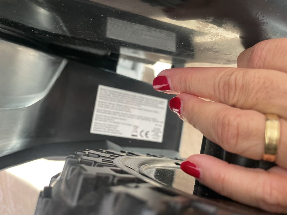 Quadriciclo 3 a 5 anos com caixa e manual