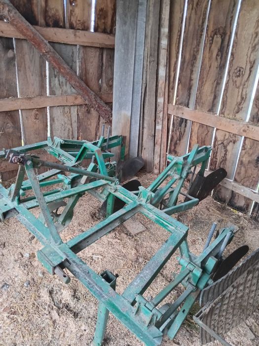 Підгортач до трактора