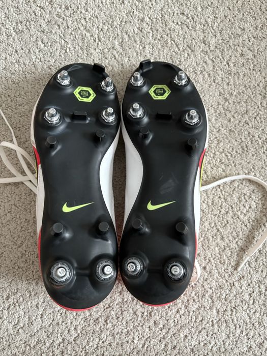 Buty do piłki nożnej nike