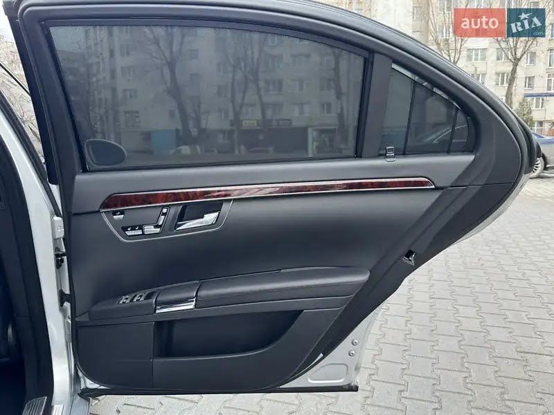 Мерседес S550 4matic в рідній фарбі