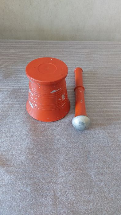 Ступка алюминиевая с пестиком в идеальном состоянии