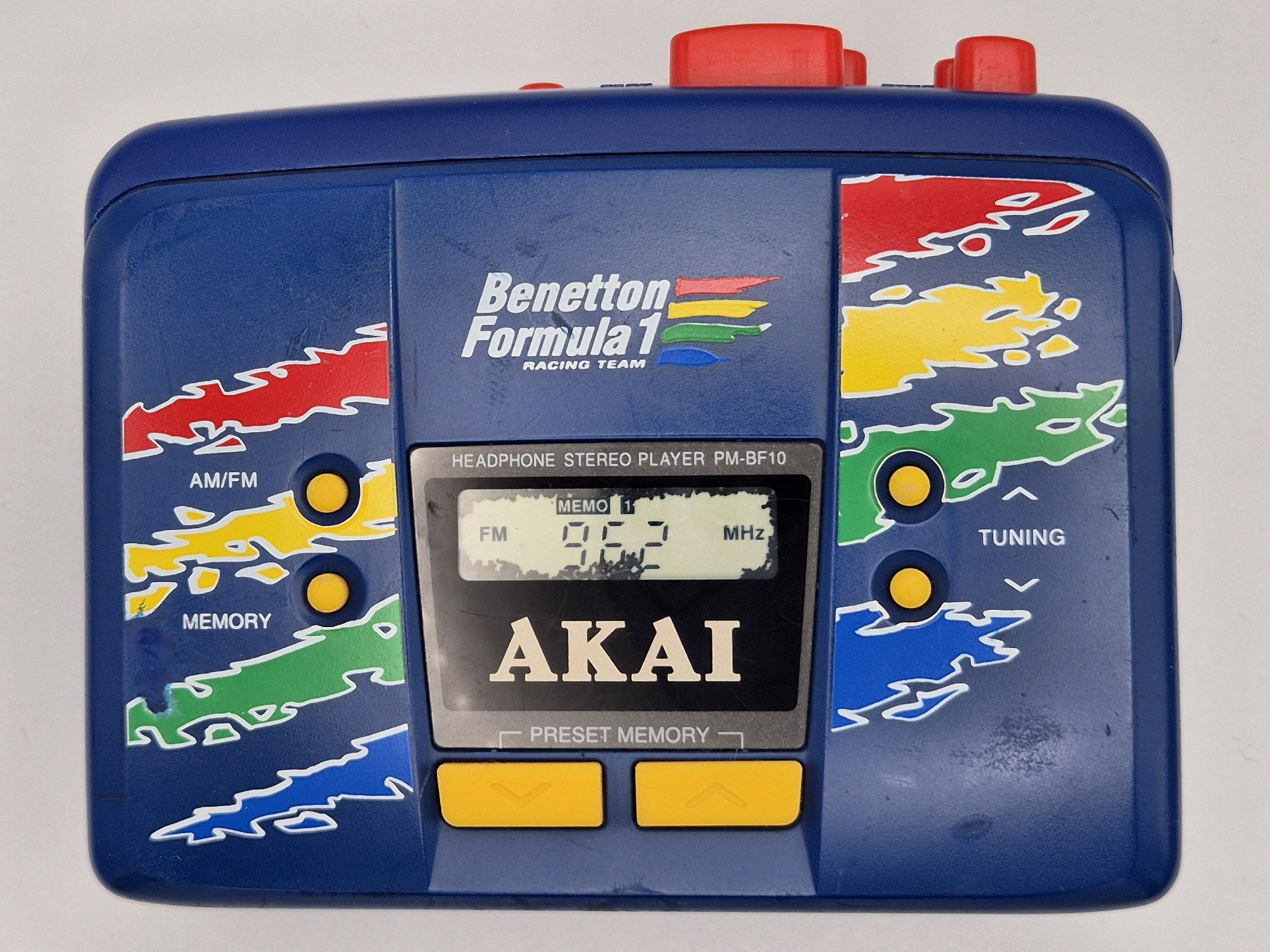 Walkman Akai Benetton Formula 1. Model PM-BF10