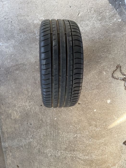 Pneus usados 235/35/19