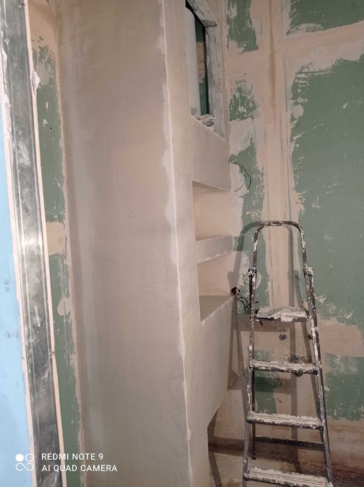 малярные работы,шпаклевка,поклейка обои,покраска Киев.Цена-Качество!