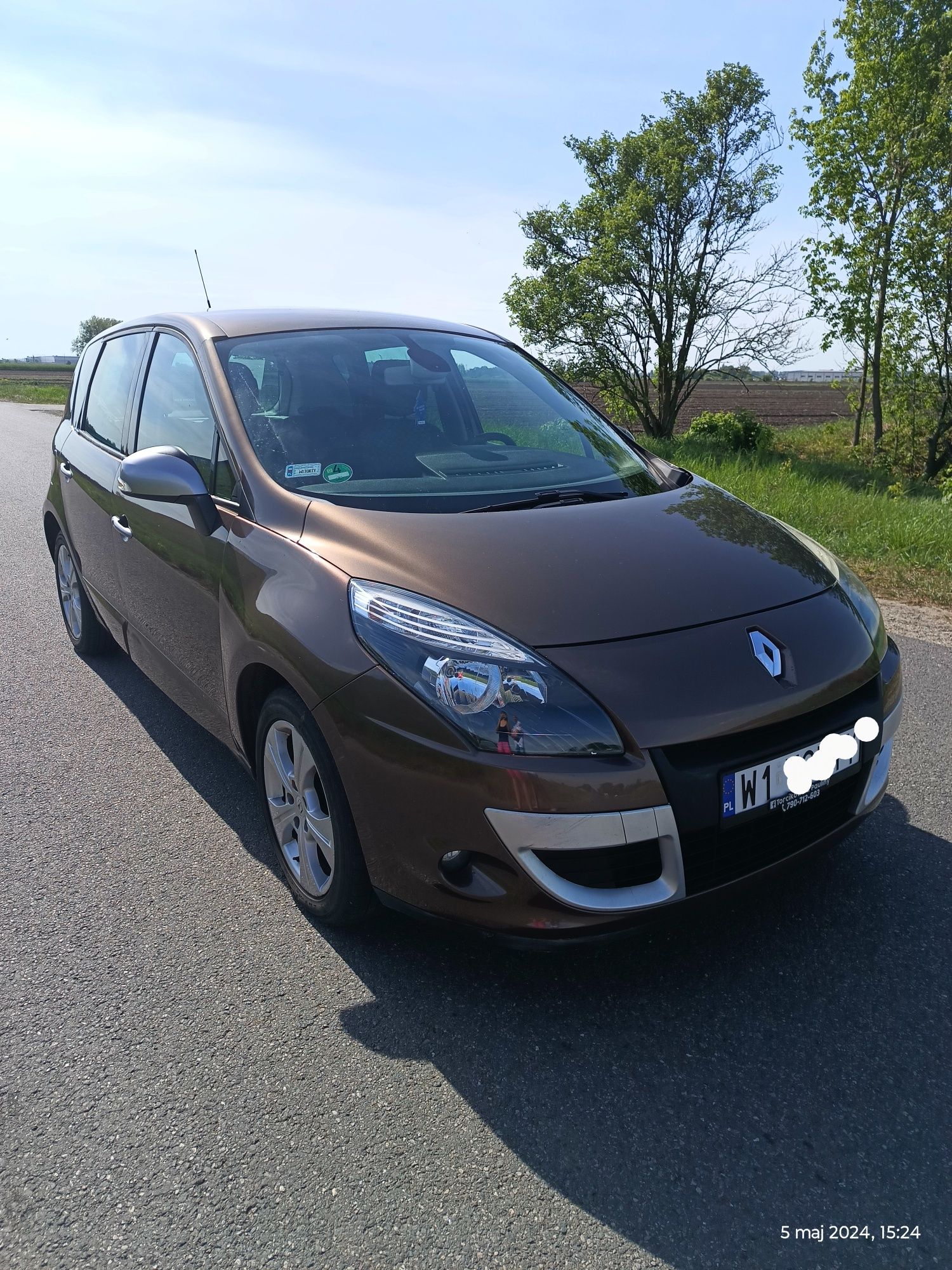 Renault Scenic 3 2010 r. 1.4 TCe o mocy 130 KM LPG