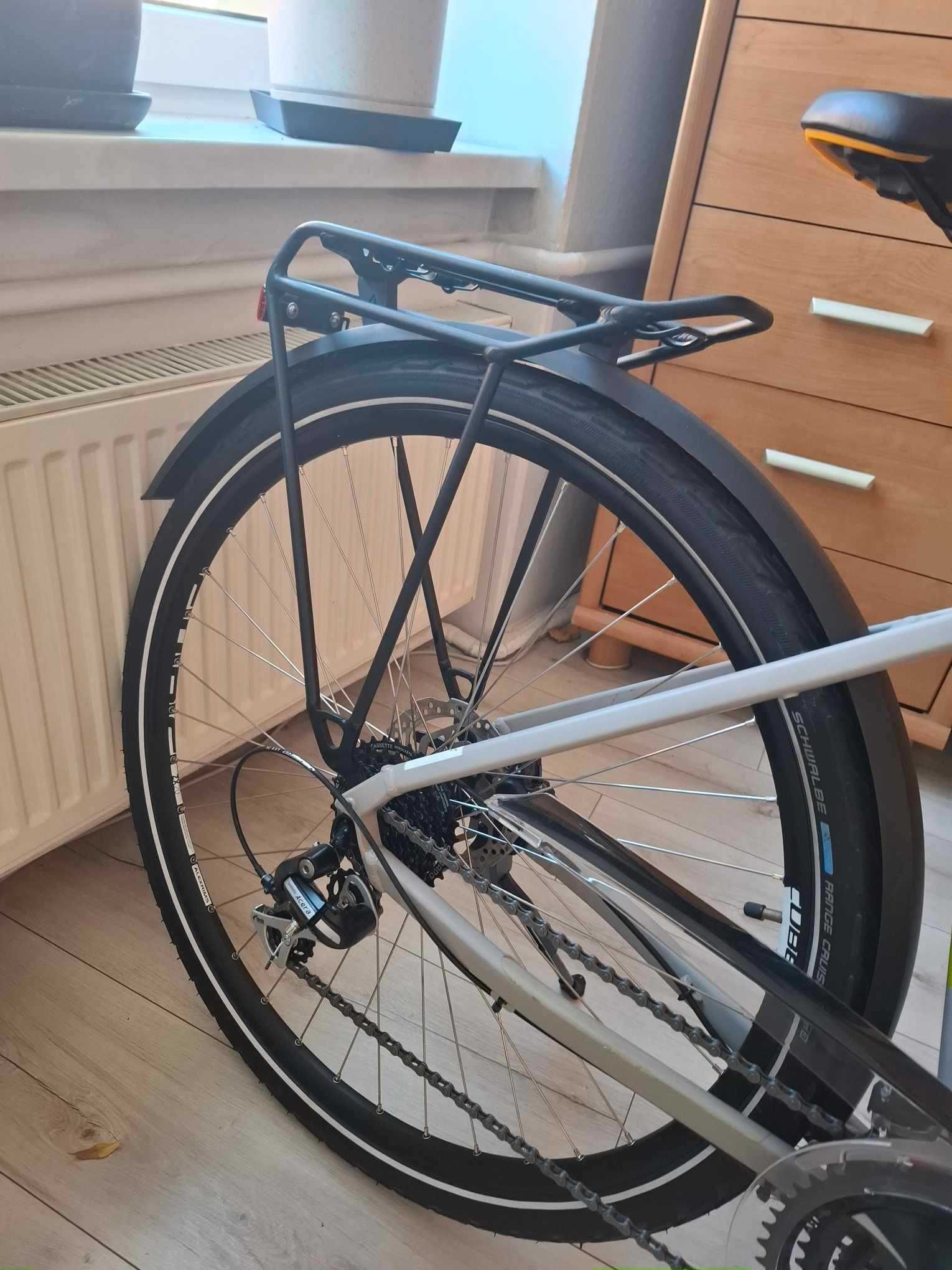 Rower damka CUBE 448150 TOURING PRO EASY ENTRY koła 28 - JAK NOWY
