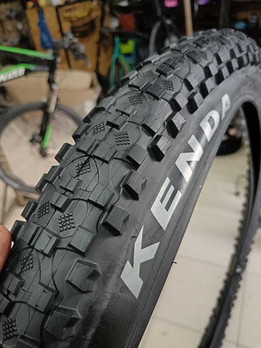 Оригінальні покришки Maxxis, Hutchinson та велотовари | Свіжа поставка