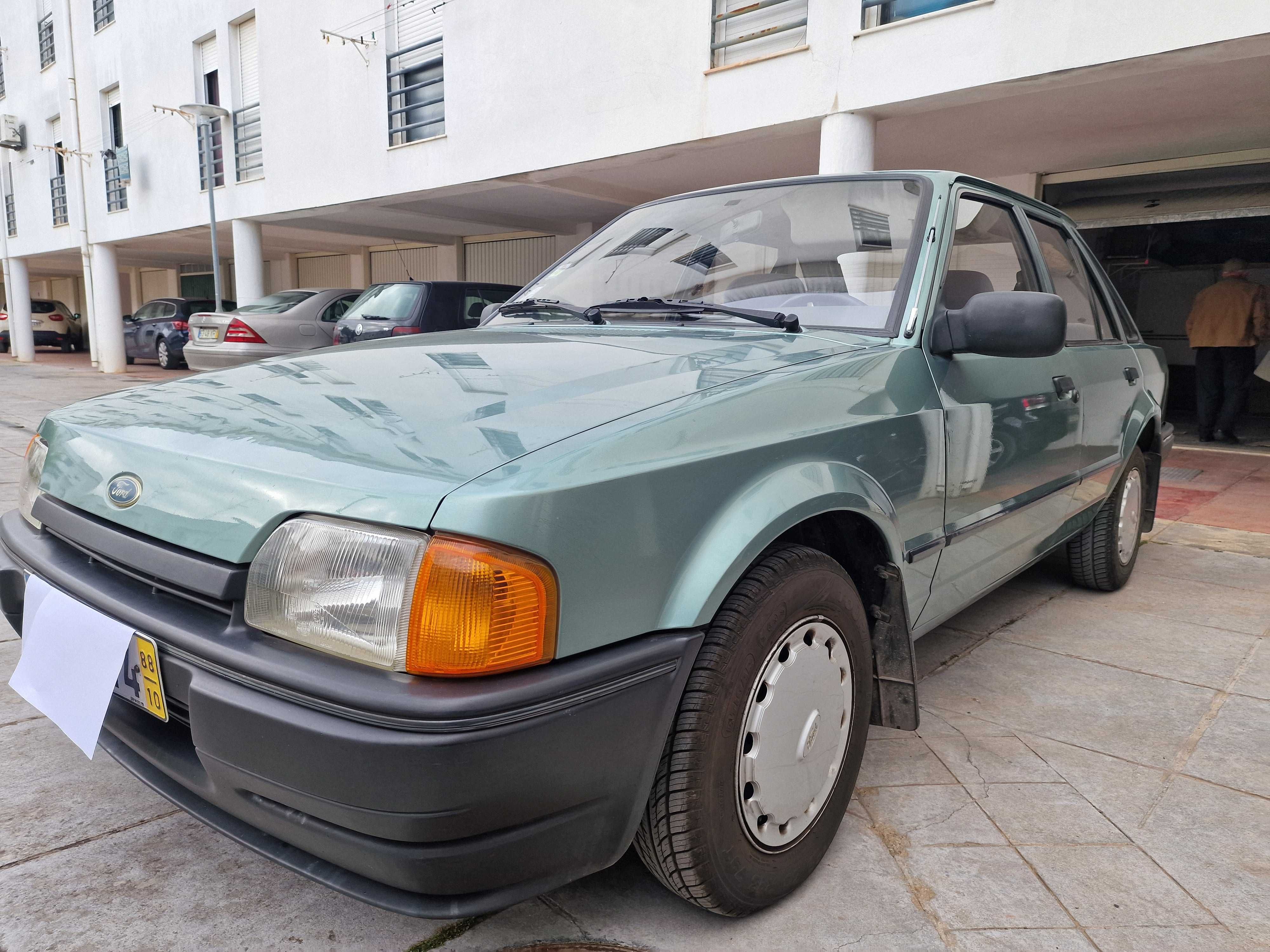 Ford Escort 1.4 CL