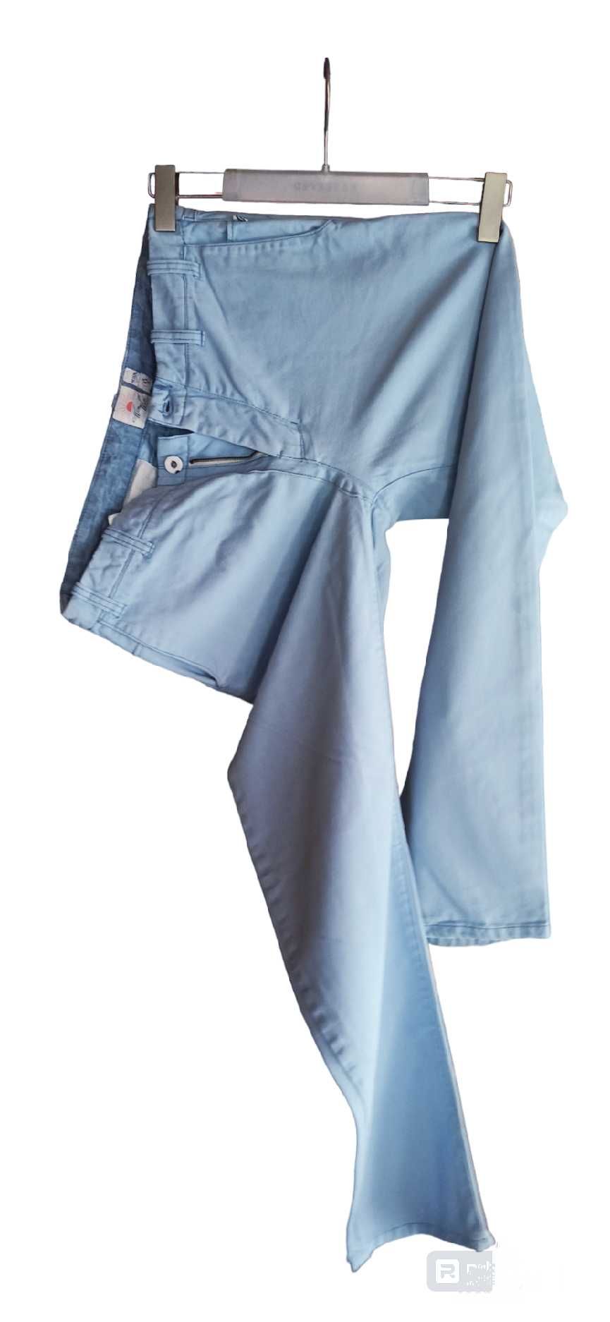 spodnie chinosy jeansy gołębi błękit unisex WinWin