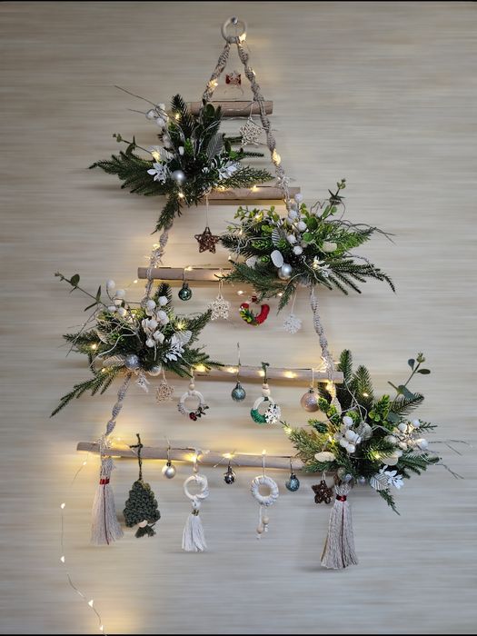 Настінна новорічна ялинка