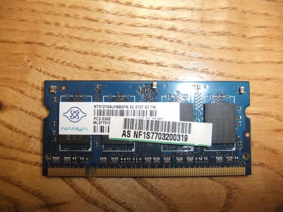 Продам память SO-DIMM 512 для ноутбука.