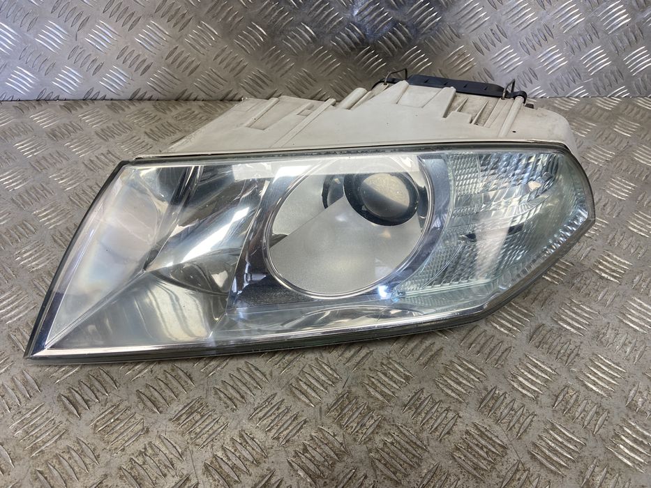 Skoda octavia ii lampa przód lewy