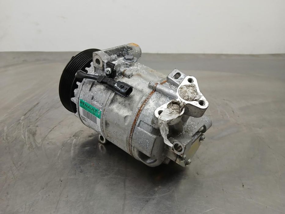 Compressor AC RENAULT Trafic III (FG_)
