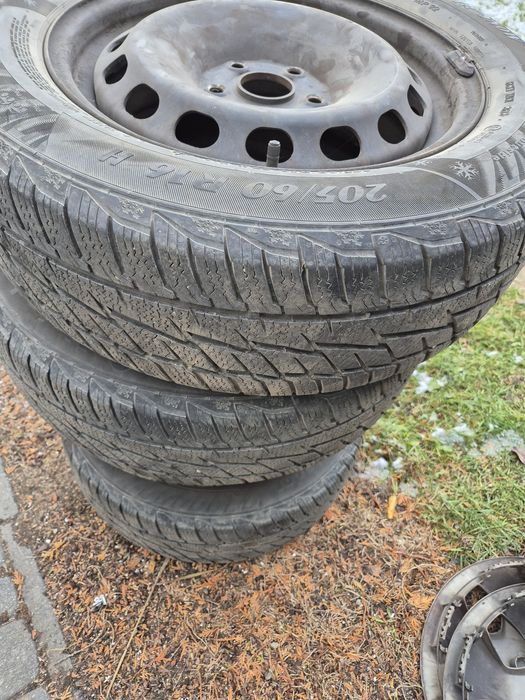 Opony zimowe 205/60 R16
