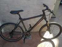 Bicicleta roda 26 em estado razoável tudo a funcionar