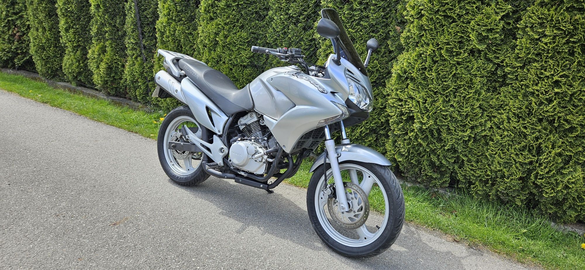 Honda varadero 125 lift 2009 xl po serwisie Nowe opony Napęd szyba