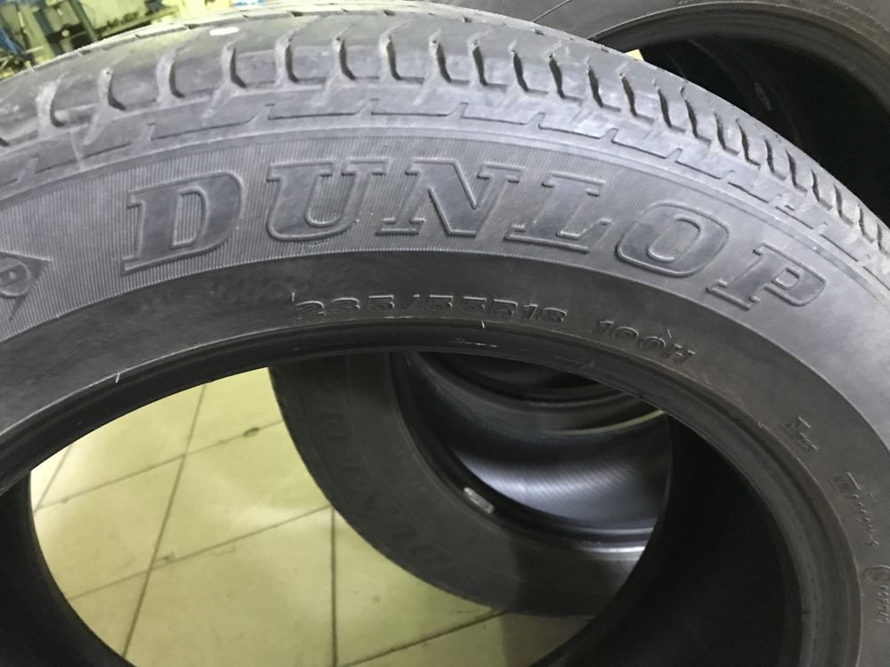 Продам резину Dunlop 235/55/18