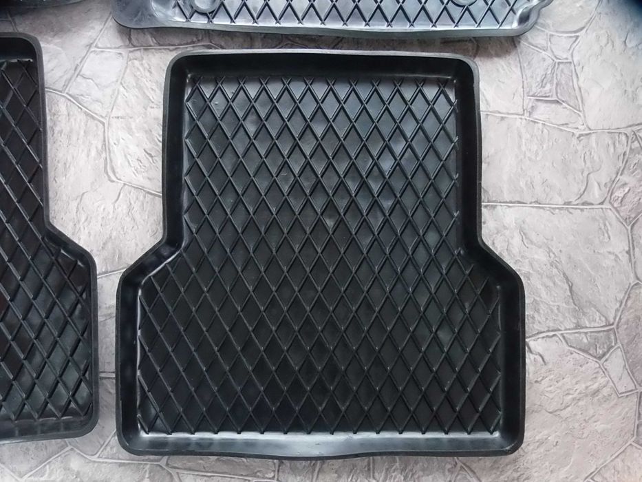 Dywaniki Gumowe Korytka AUDI 80 A1 A2 A3 A4 A5 A6 Q3 Q5 A6