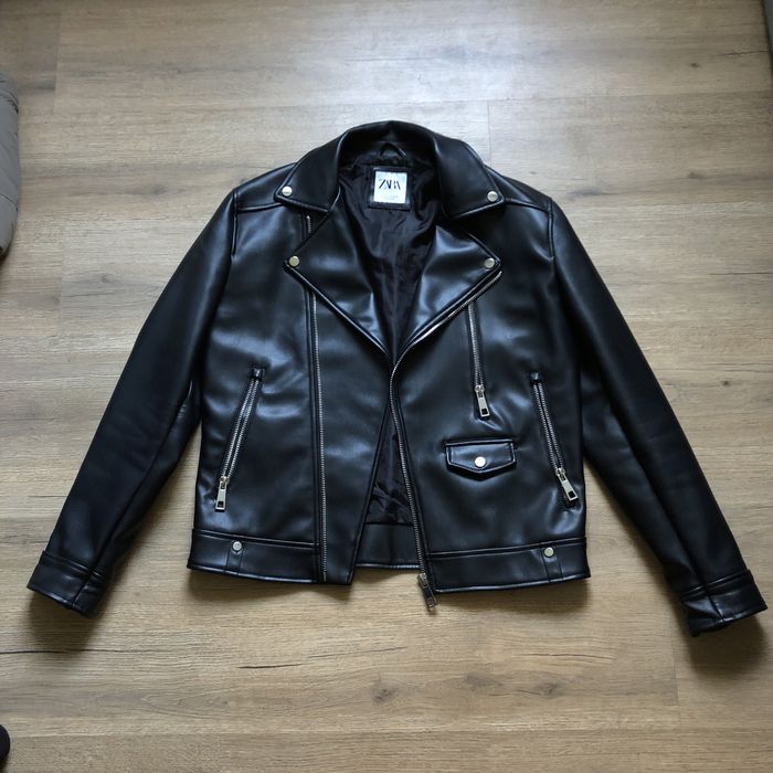 Чоловіча косуха шкірянка Zara