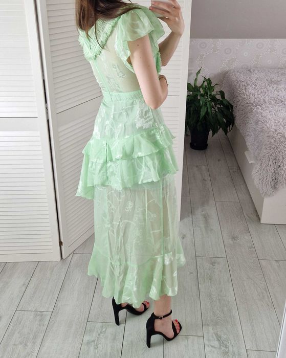 Dark pink zielona miętowa haftowana sukienka midi dopasowana 36 S