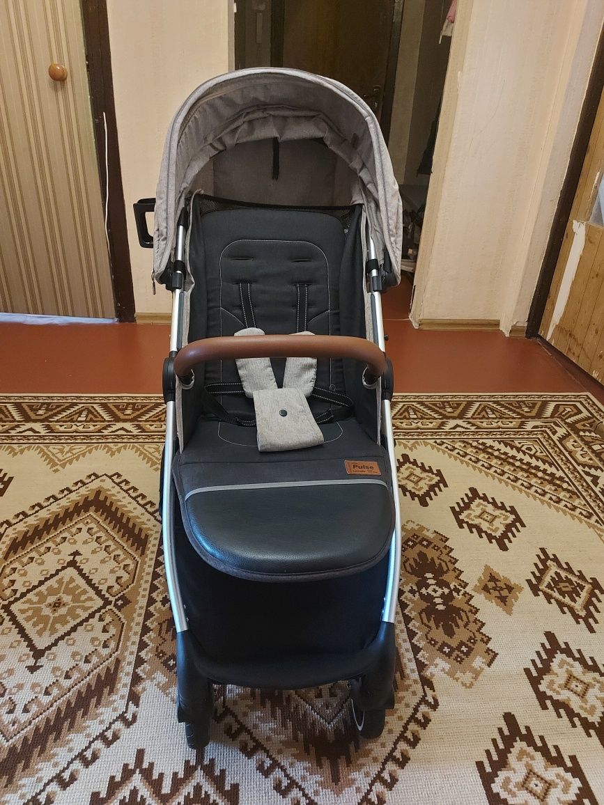 Прогулянкова коляска Carello Pulse