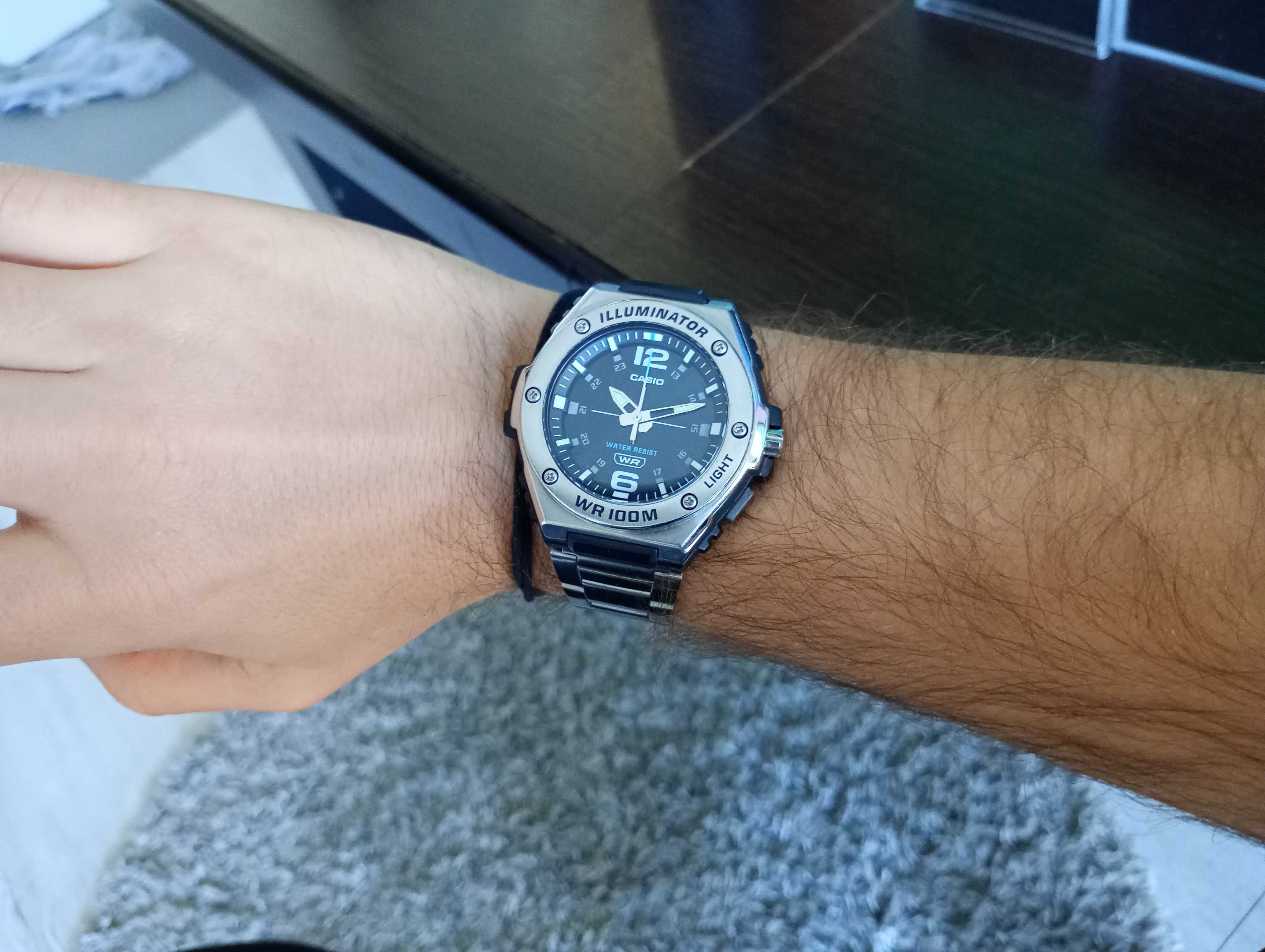 Zegarek Casio MWA-100HD-1AVEF