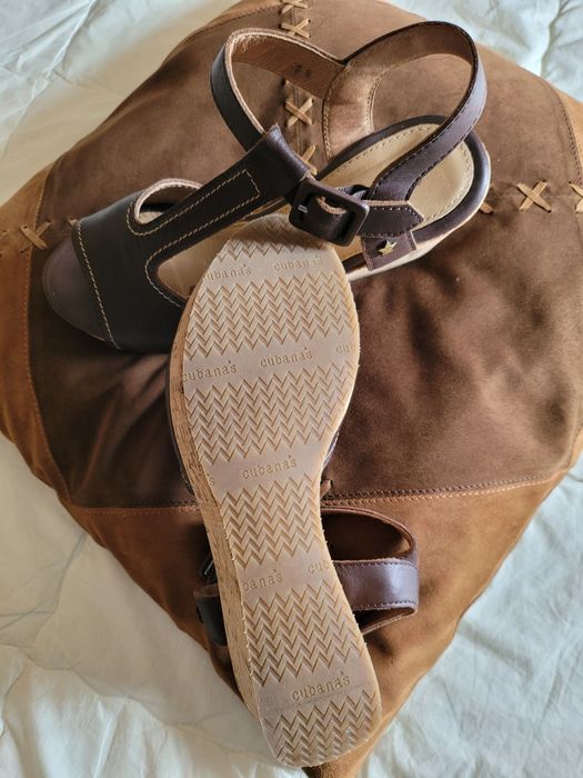 Sandália de plataforma Cubanas