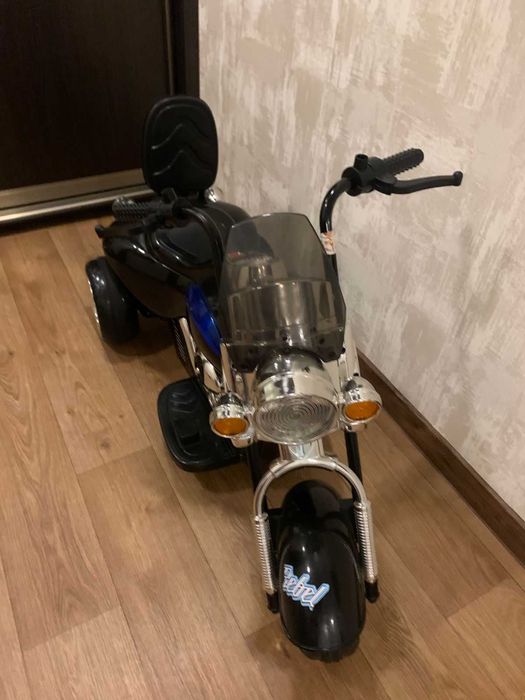 Електромобіль дитячий TOYZ Rebel