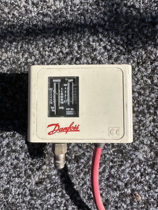 Реле давления Danfoss KP35