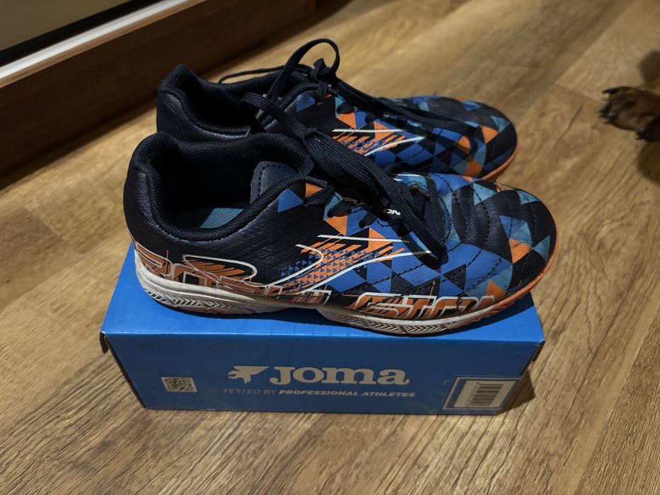 Футзалки Joma
