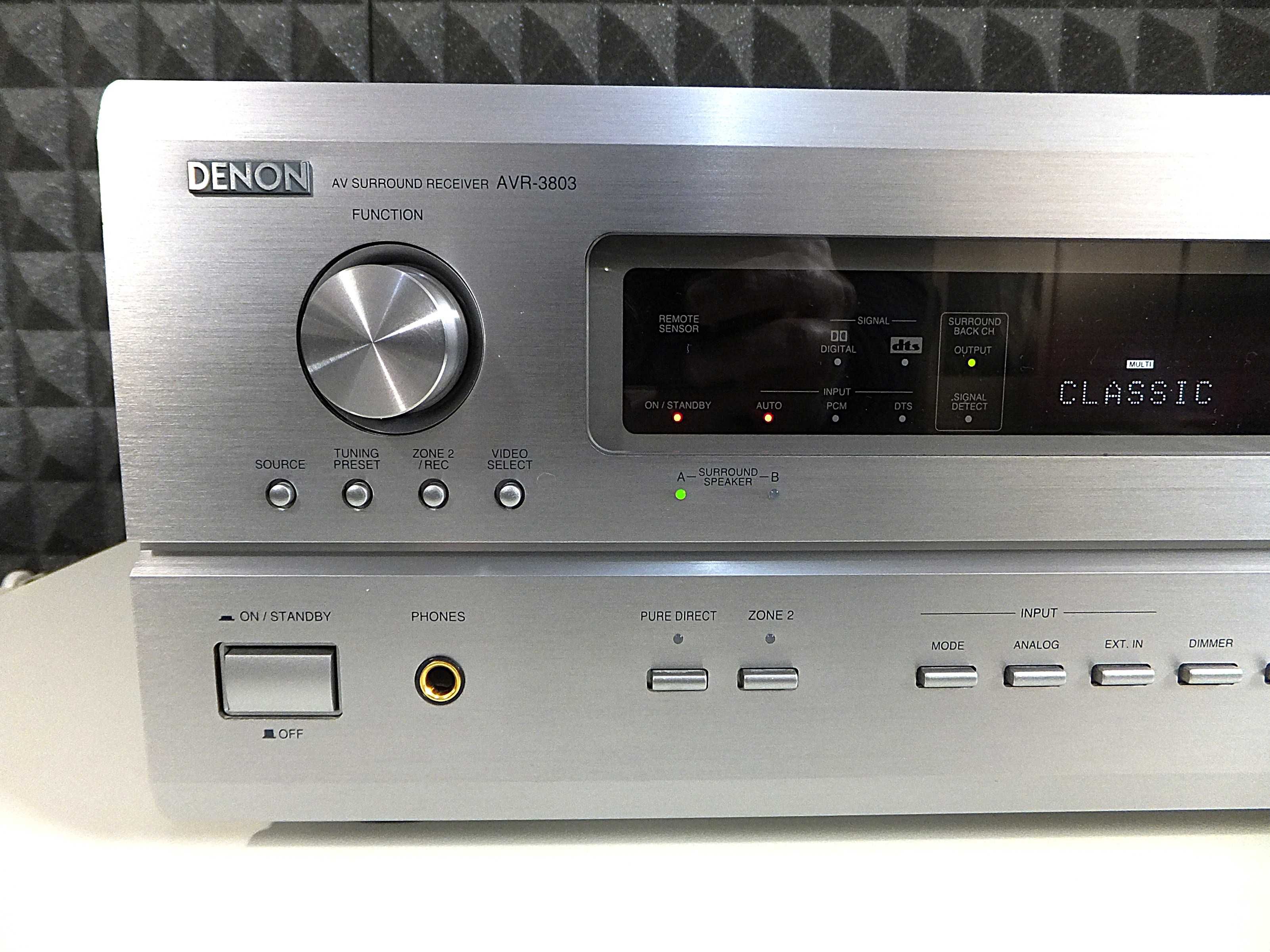 Wysokiej klasy amplituner kina domowego DENON AVR-3803